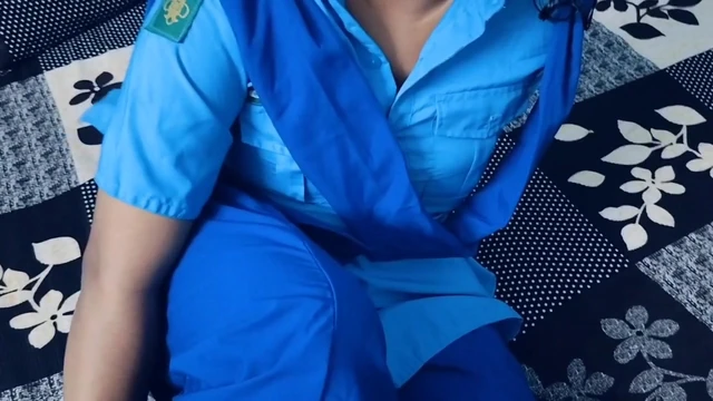 &#039;Maaf kar dijiye Bhaiya&#039; - School girl is in trouble