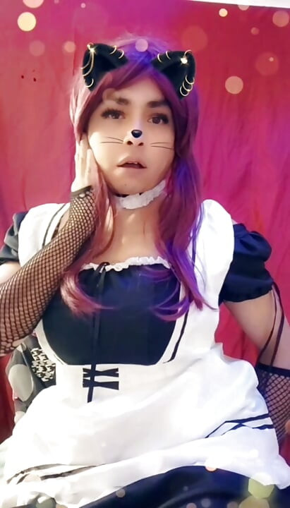 One hour of your favorite Sissy