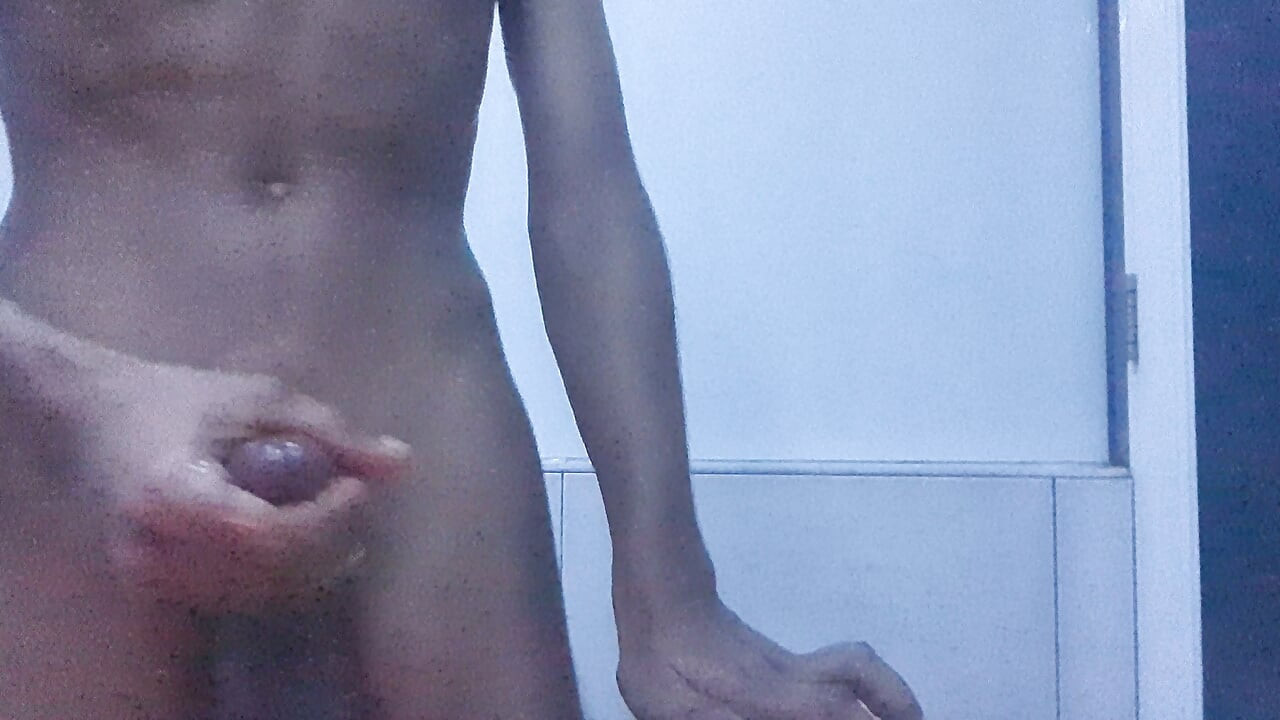 性感男孩用油撸鸡巴