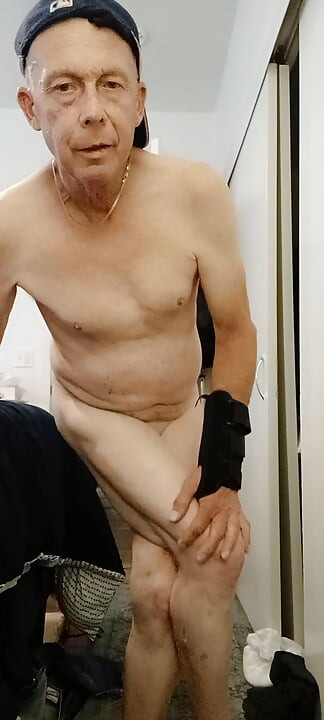 I Love Showing My Tiny Dick And I Love Being A Slut