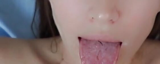 Ahegao 撒尿荡妇