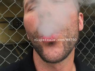 Fétiche du tabagisme - Jon Greco fumant, partie 3, vidéo