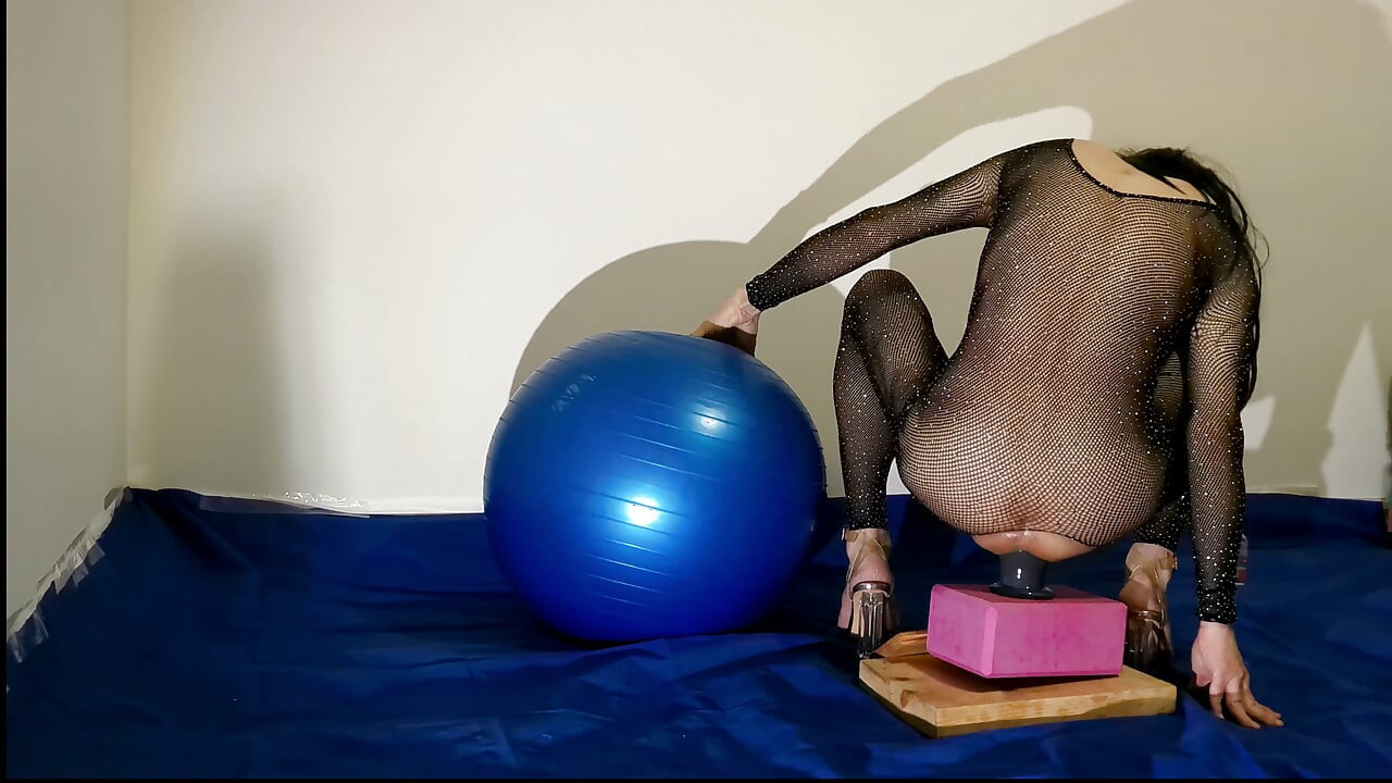 Sparkle and Anal