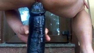 Nun kommt der dicke schwarze Dildo in meine Arsch - Teil 3