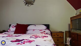 Mature NL FapHouse