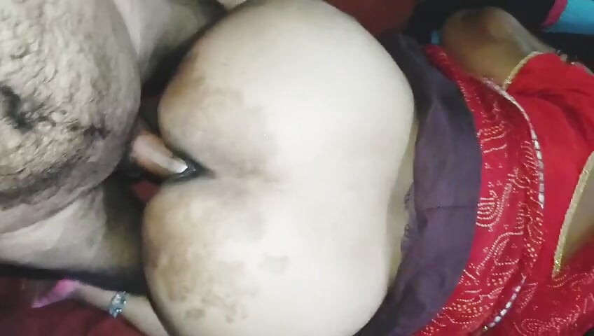 Souteli maa ko choda tel lagake