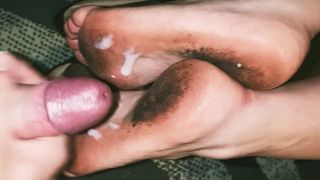 Cum on dirty soles feet after party