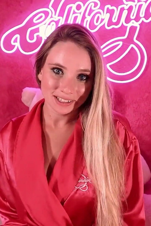 Intimate Premium - Νάτι Βάργκα