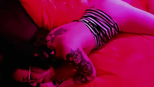 Ich lasse meine sukkubus-ehefrau meine seele lutschen und diese muschi zum kommen bringen