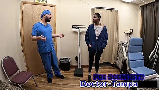 Ujian Gyno pertama Daisy Mynx