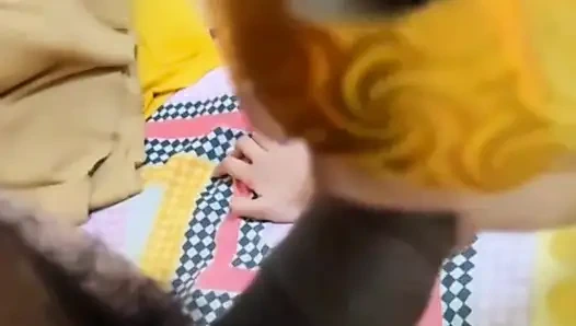 Indisches süßes mädchen wurde hart im doggystyle