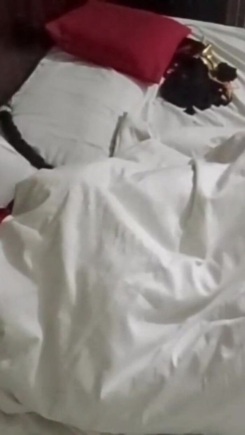 Meri ehefrau ka geburtstag manaya heiß mich | Clip 2