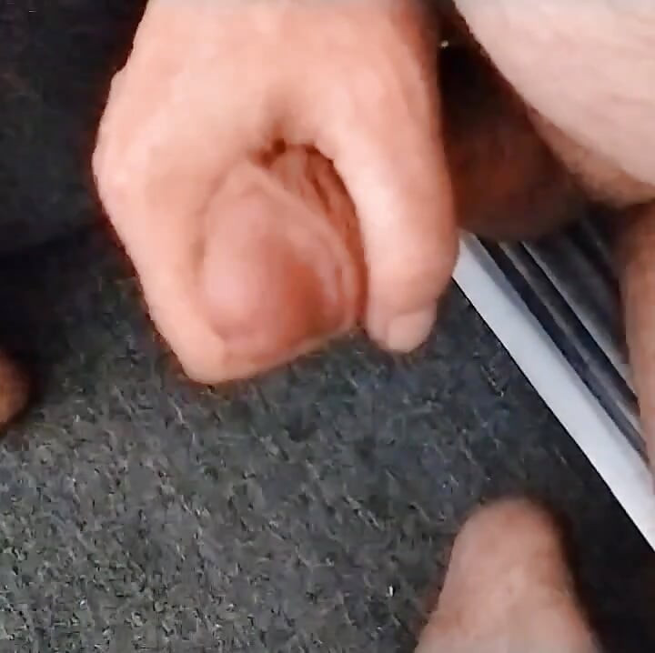할망구의 젖탱이