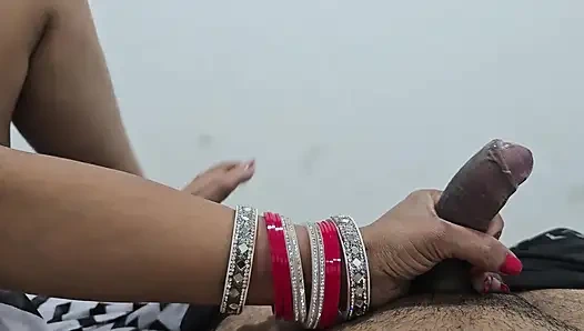 pati ki dost ke ne moka dekhte hi chudai ker Dali painful sex hindi clear audio