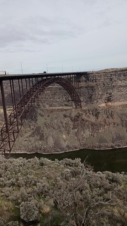 Perrinne bridge