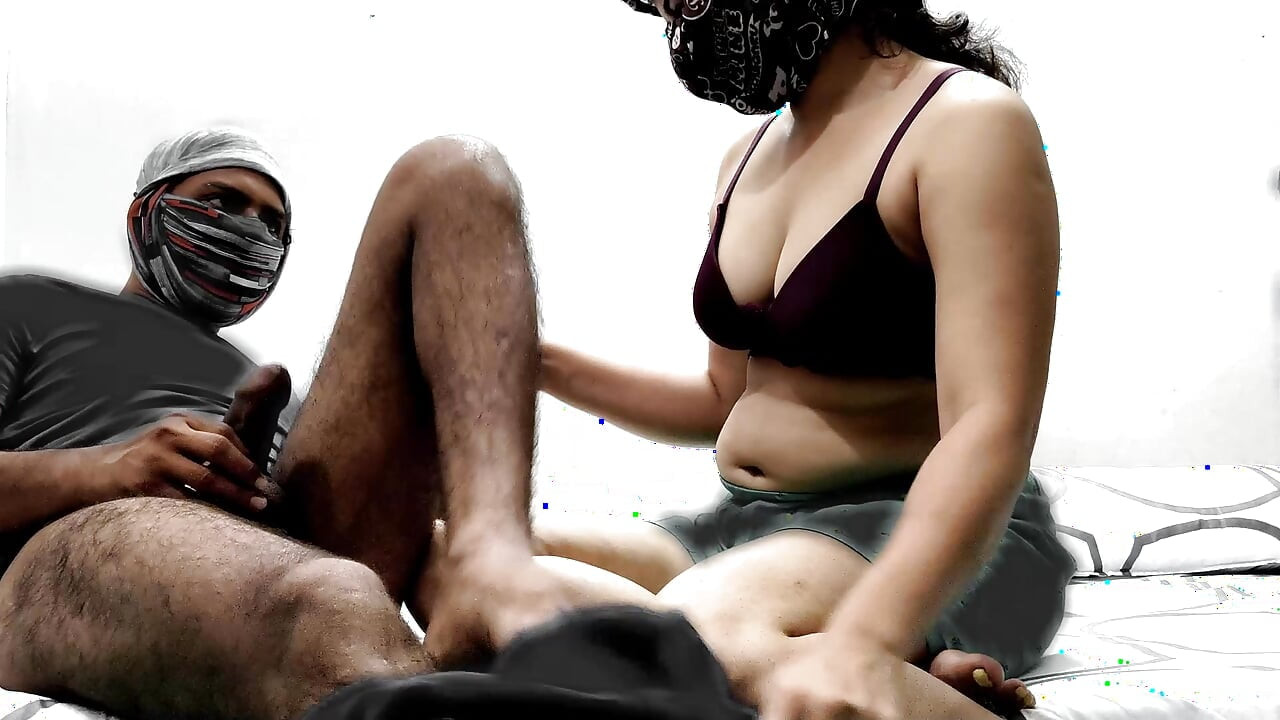 Bed Sharing with Step Sister and Fucked Indian desi stepsister with my big cock Sauteli Behan Ko Choda