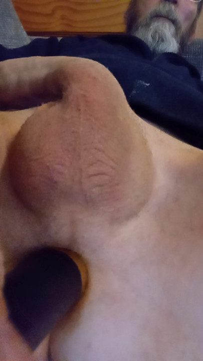 اللعب مع مؤخرتي مع دسار2