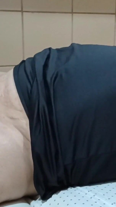Känslosamt ögonblick från "Whoring compilation"