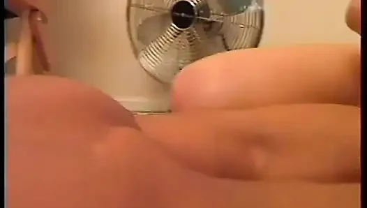 Büyük bir yarak için iki sürtük!