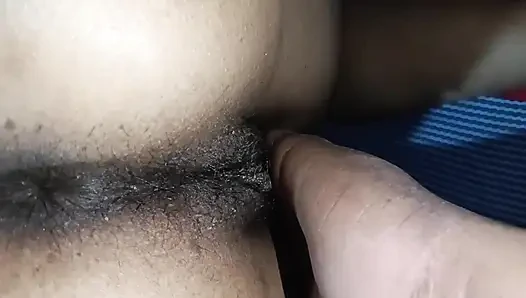 Desi mädchen für spiel und sex mit freund