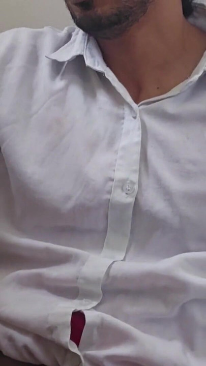 Mere school ki hote girlfriend mujhe akeli toilet m akeli mili dono ki marzi se sex hogya chota toilet hard sex | Clip 1