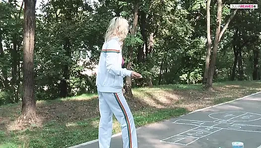 Was mich besser schmeckt, ein bubblegum oder ein dicker schwanz