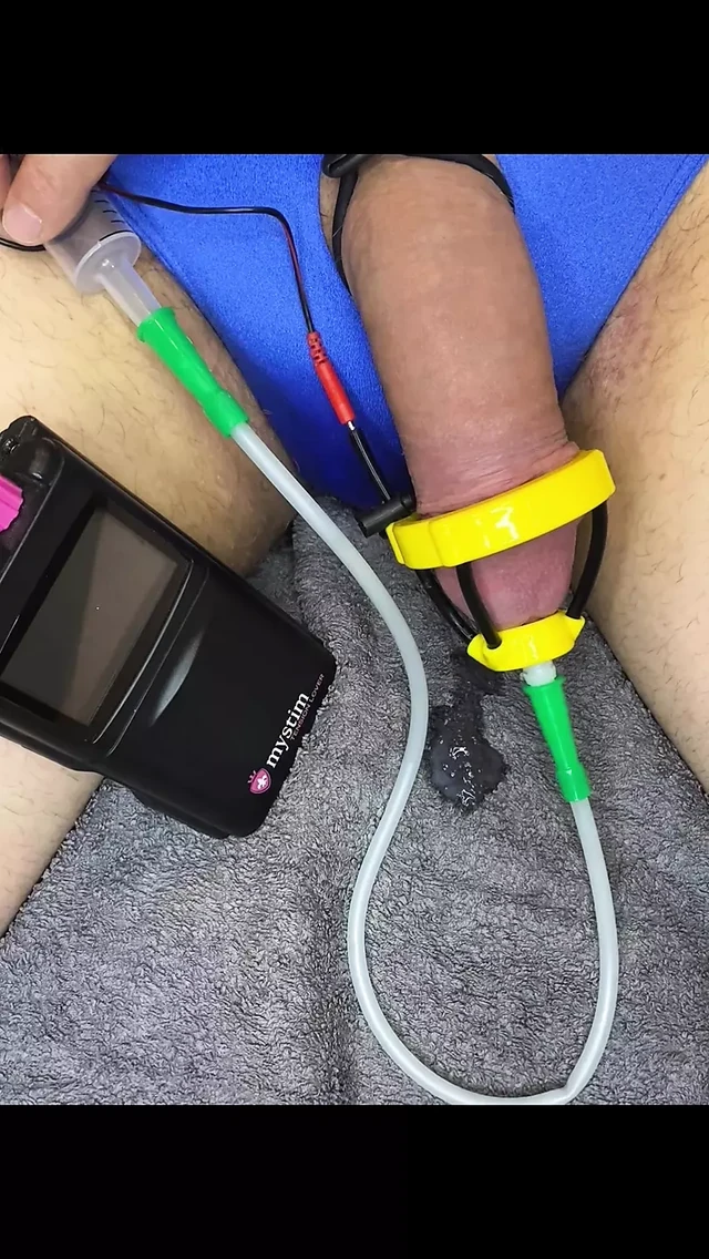 E-stim electrostimulation hands-free cum load milking orgasm penis plug swimnng trunks