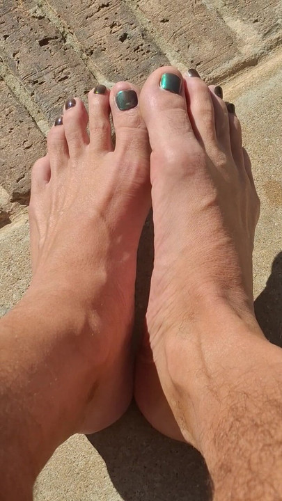 Like my toes?