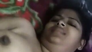 Desi wife fucking with condom by lover