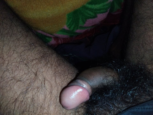 Desi dick está erecto a medianoche