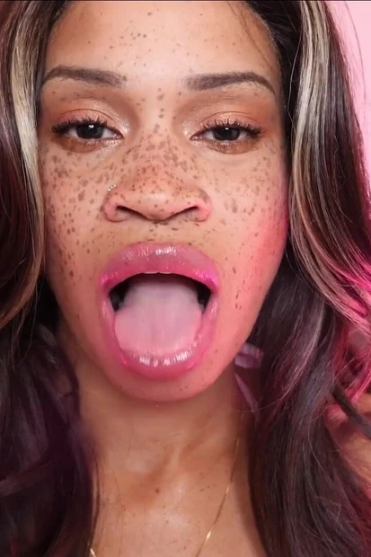 My lips are your sex life