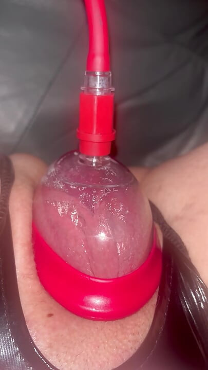 Pump and squirt