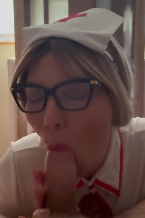 My Ex-girlfriend Who Has a Doctor Examine My Dick and Finds Everything Fine