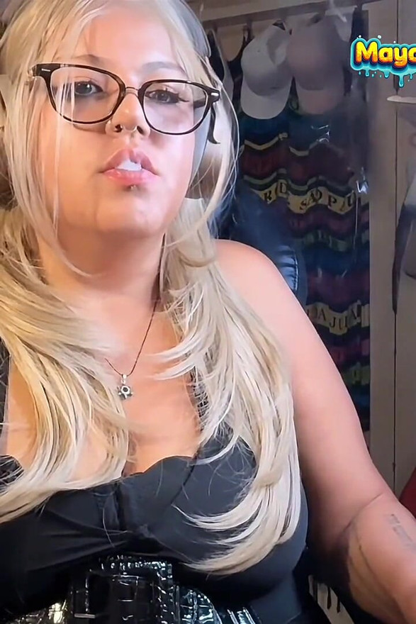 Good Night Goddess - Chain Smoking and Unwinding