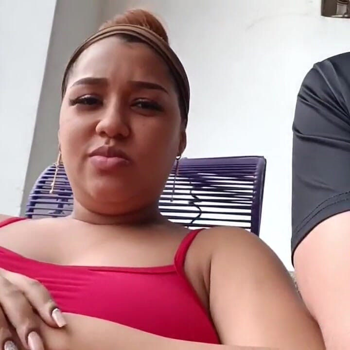 다른 사람과 섹스할 수 있게 해줘?