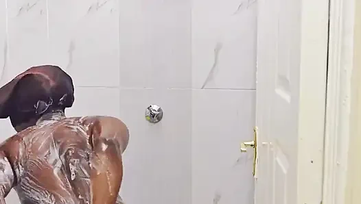 Verführt dich, deinen harten schwanz zu pumpen