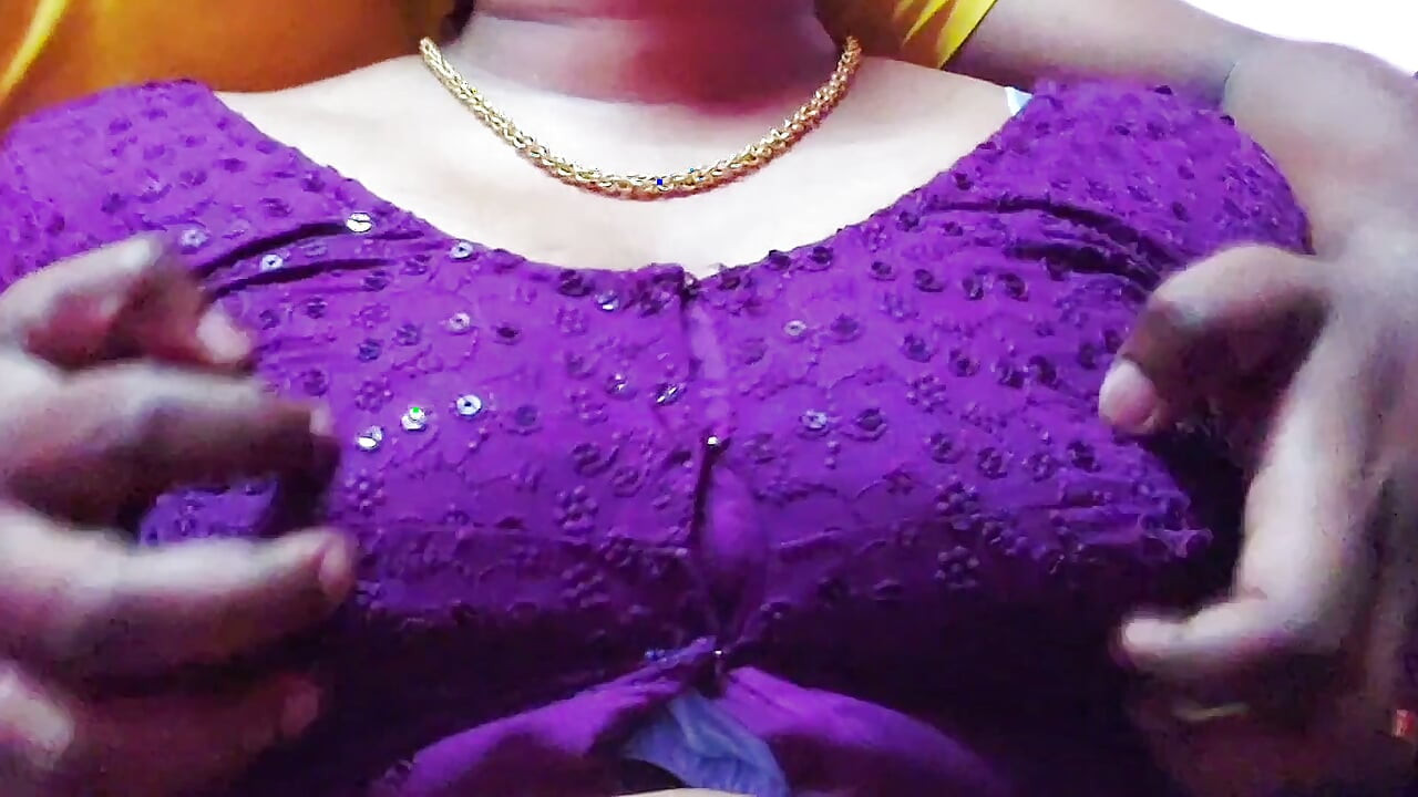 Desi hot indian girl having fun at home