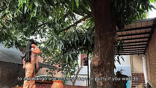 Я ЗАСТУКАЛ МОЮ КОЛУМБИЙСКУЮ СОСЕДКУ ЗА КРАЖЕЙ МАНГО У МОЕГО ДЕРЕВА, И МЫ В ИТОГЕ ТРАХАЕМСЯ ВО ДВОРЕ! - КОСМИЧЕСКИЕ ПОСТАНОВКИ