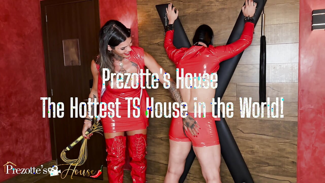 Brazilian Porn Trans Muse Sabrina Prezotte Performs Fetish with Submissive Deco T Lover.