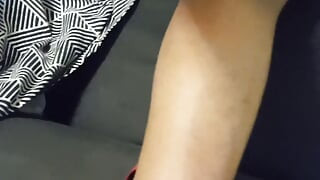 Dominatask (englisch + malaiisch)