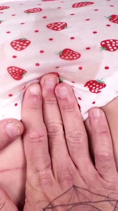 PLEASE DADDY!! DON'T CUM INSIDE ! Innocent Stepdaughter teased and Creampied | Clip 1