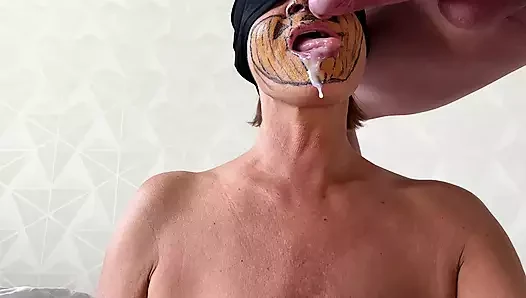 Free use stepmoms mouth to unload all my sperm .