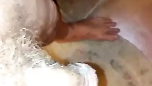 Yapıştırıcı tuzağı cesaret