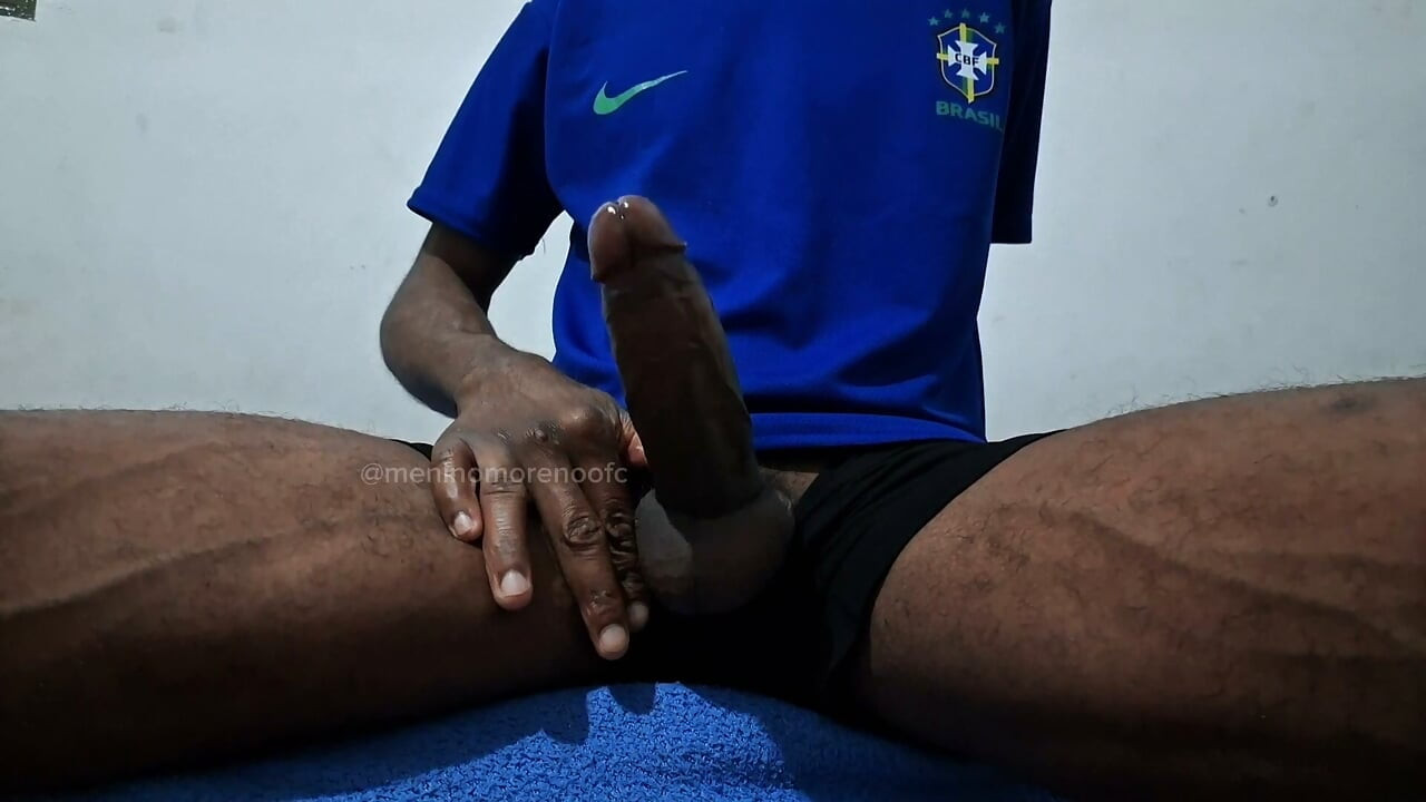 Gifted Brazilian brunette jerking off very hot in the bedroom