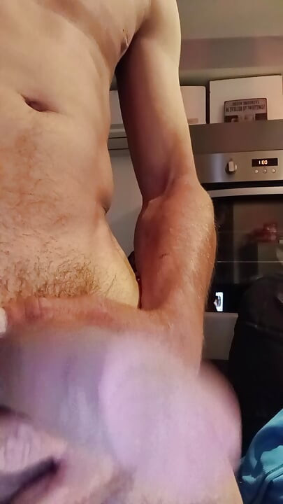 Brutal masturbation before you can settle down quietly part 1