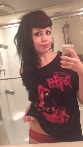 Death metal cutie does little tease