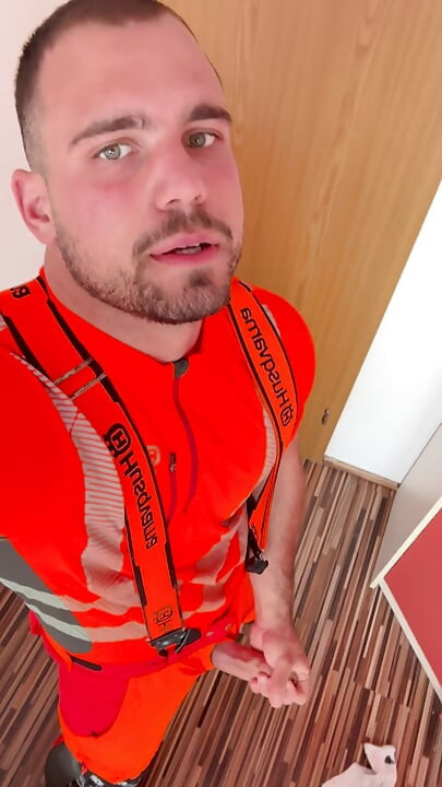 Lumberjack in Hivis Jerks His Huge Cock and Muscle Worship