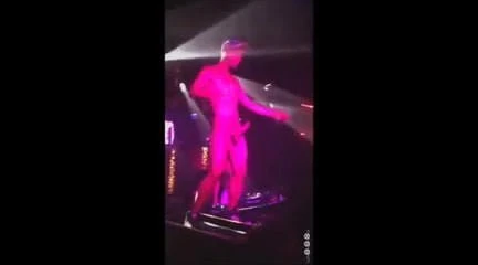 Dancing boner - Diego Summers