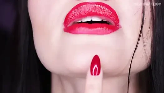 Kuku merah yang menpesona