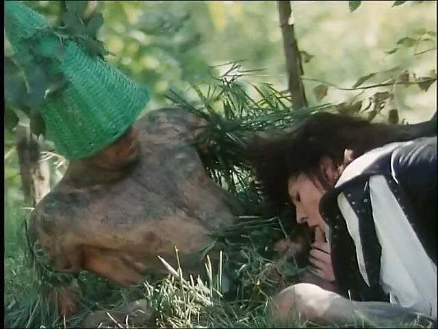 Scene seksa na otvorenom i u zatvorenom prostoru